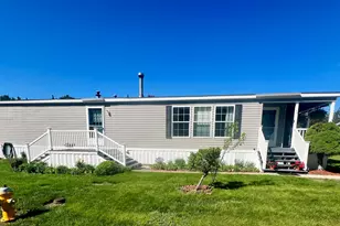 20 Town and Country Dr, Lisbon, ME 04250 - Photo 3