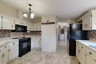 1 Palm Dr, Norway, ME 04268 - Photo 9