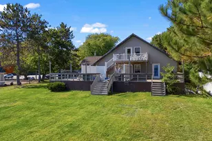8 Prince St, Lincoln, ME 04457 - Photo 17