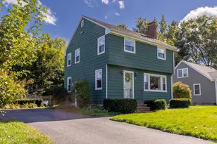 89 Dorset St, Portland, ME 04102 - Photo 1
