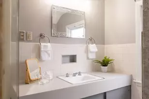 89 Dorset St, Portland, ME 04102 - Photo 15