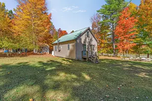 465 Powers Rd, Pittsfield, ME 04967 - Photo 17