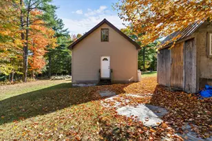 465 Powers Rd, Pittsfield, ME 04967 - Photo 21