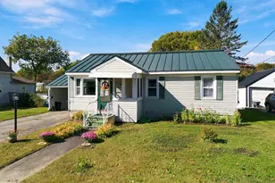 8 Chadwick St, Winslow, ME 04901 - Photo 3