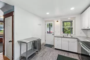 252 Gamage Ave, Auburn, ME 04210 - Photo 7