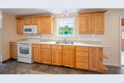 282 Falmouth Road, Windham, ME 04062 - Photo 15