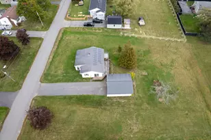 31 Page Ave, Wiscasset, ME 04578 - Photo 5
