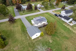 31 Page Ave, Wiscasset, ME 04578 - Photo 3