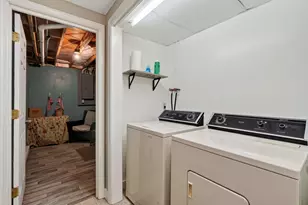 135 Vernon St, Bethel, ME 04217 - Photo 29