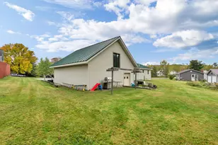 115 Meadow Ln, Farmington, ME 04938 - Photo 33