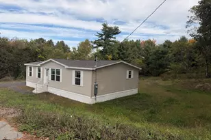 109 Coburn St, Auburn, ME 04210 - Photo 1