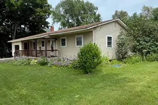146 Main St, Houlton, ME 04730 - Photo 1