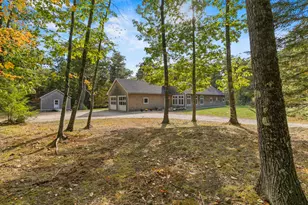 25 River Rock Ln, Freeport, ME 04032 - Photo 3