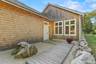 25 River Rock Ln, Freeport, ME 04032 - Photo 1