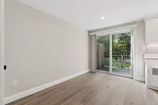 60 Brown St, Kennebunk, ME 04043 - Photo 9