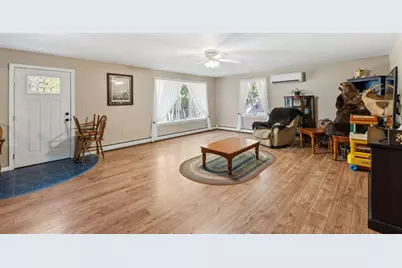 107 Dorr Road, Wiscasset, ME 04578 - Photo 11