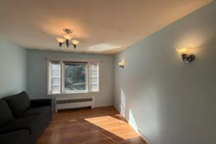 425 Washington St, Rumford, ME 04276 - Photo 17