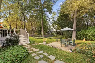 29 Longfellow St, Portland, ME 04103 - Photo 37