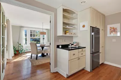 29 Longfellow Street, Portland, ME 04103 - Photo 9