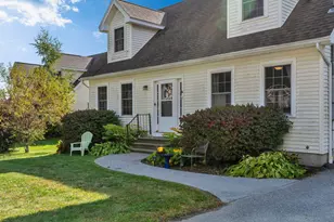 57 Fluker St, Thomaston, ME 04861 - Photo 3