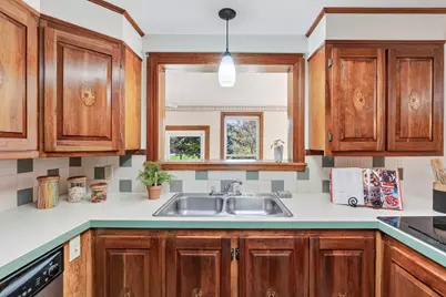 268 Falmouth Road, Falmouth, ME 04105 - Photo 5