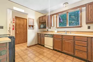 12 Rocky Hill Dr, Brunswick, ME 04011 - Photo 19