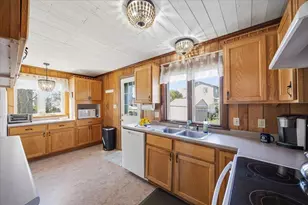 8 Champion St, Scarborough, ME 04074 - Photo 13