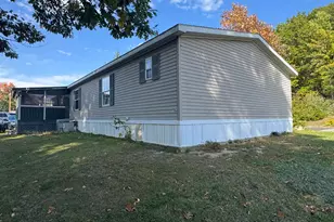 2 Oxbow Dr, Lewiston, ME 04240 - Photo 5