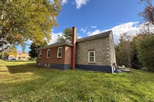 9 Abraham St, Houlton, ME 04730 - Photo 7