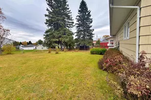 137 19th Ave, Madawaska, ME 04756 - Photo 7