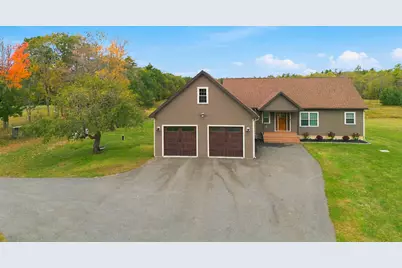 1094 Clinton Avenue, Benton, ME 04901 - Photo 5