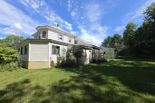 37 Pleasant St, Oakfield, ME 04763 - Photo 7