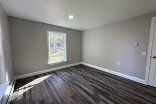 1376 Main Rd, Carmel, ME 04419 - Photo 9