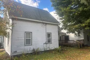 115 Middle St, Pittsfield, ME 04967 - Photo 23