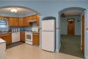 179 Cook St, Auburn, ME 04210 - Photo 9