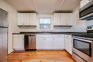 27 Pine St, Bath, ME 04530 - Photo 13