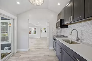 6 Linden Ave, Old Orchard Beach, ME 04064 - Photo 17