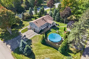 2 Hillside Dr, Hampden, ME 04444 - Photo 7