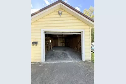 33 Ward Street, Presque Isle, ME 04769 - Photo 11