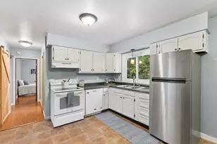 8 View St, Brunswick, ME 04011 - Photo 17