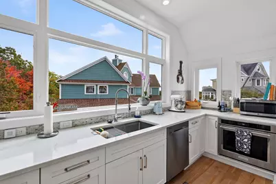 69 Summer Place, Portland, ME 04103 - Photo 13