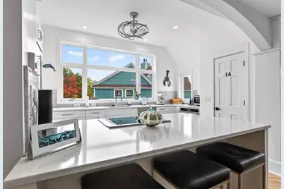 69 Summer Place, Portland, ME 04103 - Photo 11