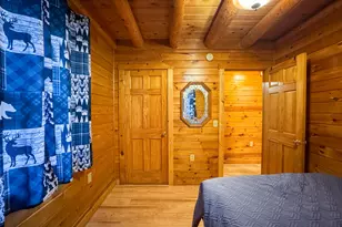 264 Taylor St, Lincoln, ME 04457 - Photo 11