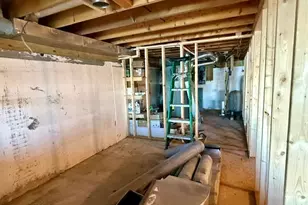 269 W W Van Buren Cove Rd, Van Buren, ME 04785 - Photo 37