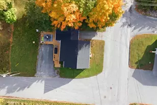 25 Bolster St, Auburn, ME 04210 - Photo 21