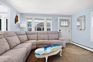 6 Myrtle Ave, Old Orchard Beach, ME 04064 - Photo 11