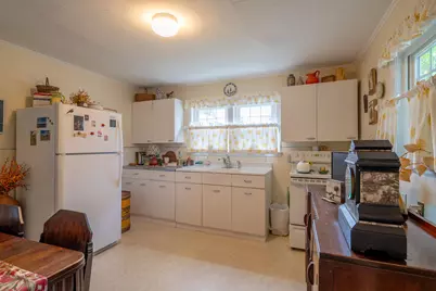 16 Hewey Street, Bangor, ME 04401 - Photo 9
