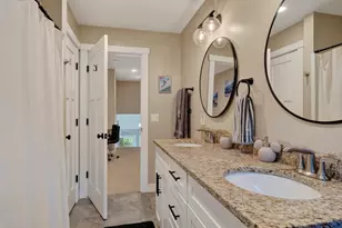 135 Vernon St, Bethel, ME 04217 - Photo 21