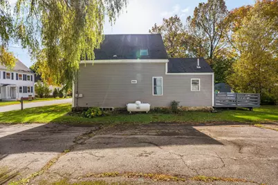 24 Georges Street, Thomaston, ME 04861 - Photo 5