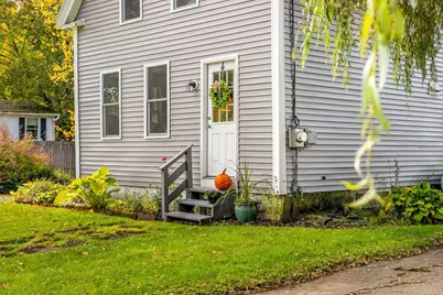 24 Georges Street, Thomaston, ME 04861 - Photo 3